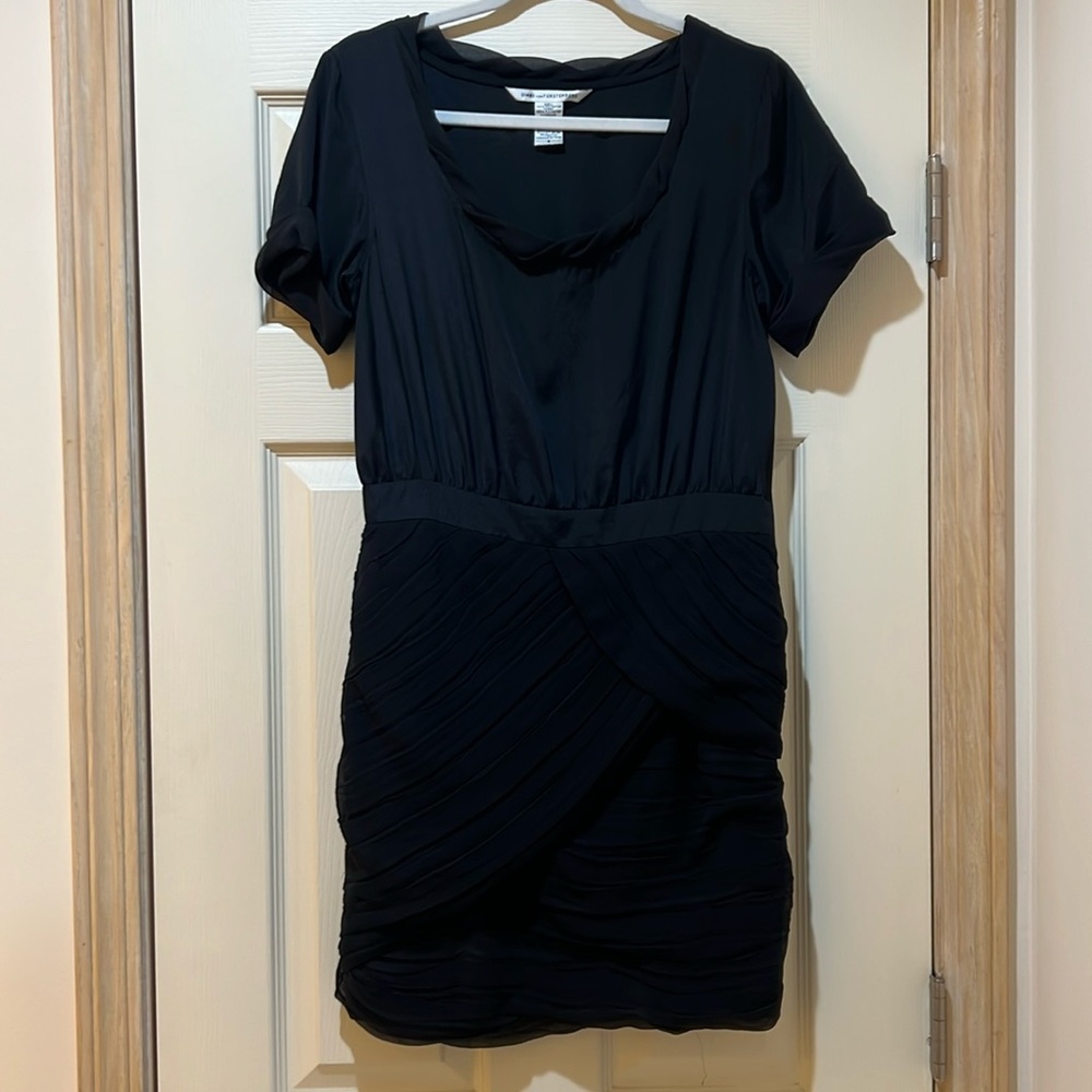 Black Diane von Furstenberg Midi length Cocktail Dress